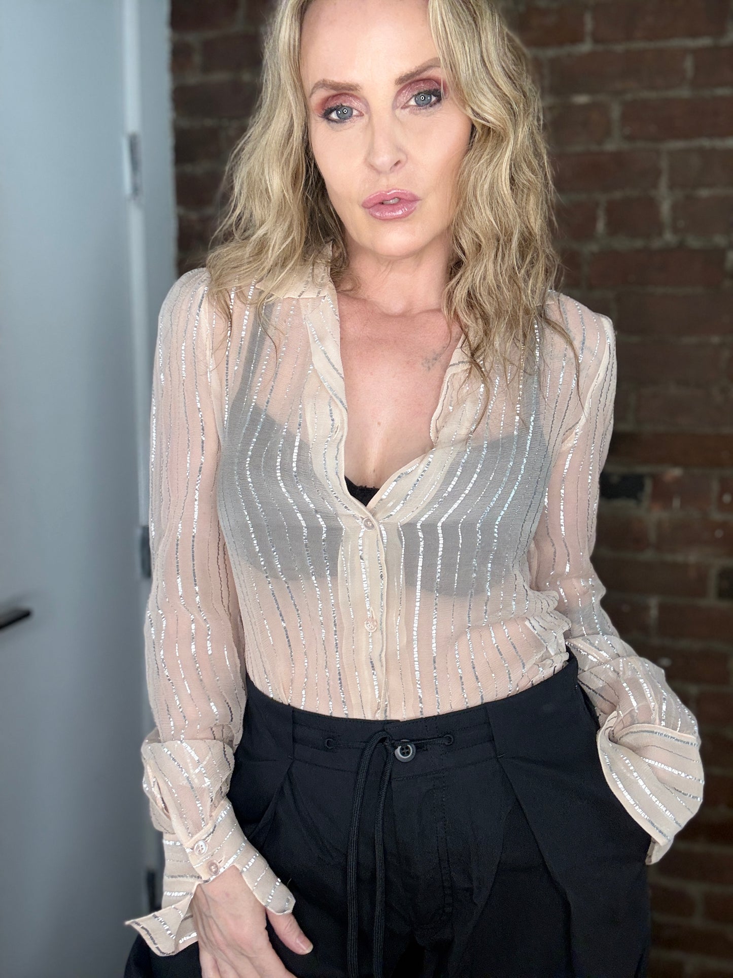 ‘I AM WOMAN’ STELLA MCCARTNEY SILVER THREAD SHIRT