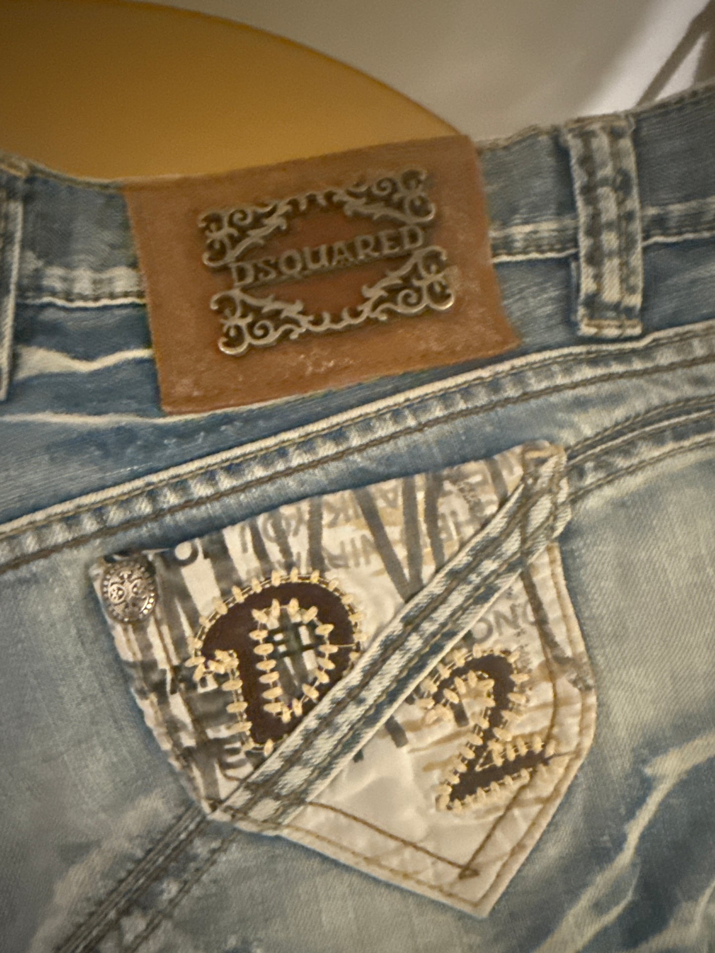 D-SQUARED VINTAGE HOTPANTS XL
