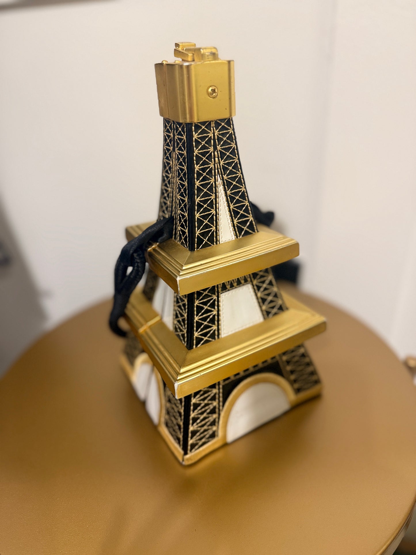 SATC EIFFEL TOWER FOLD OUT BAG