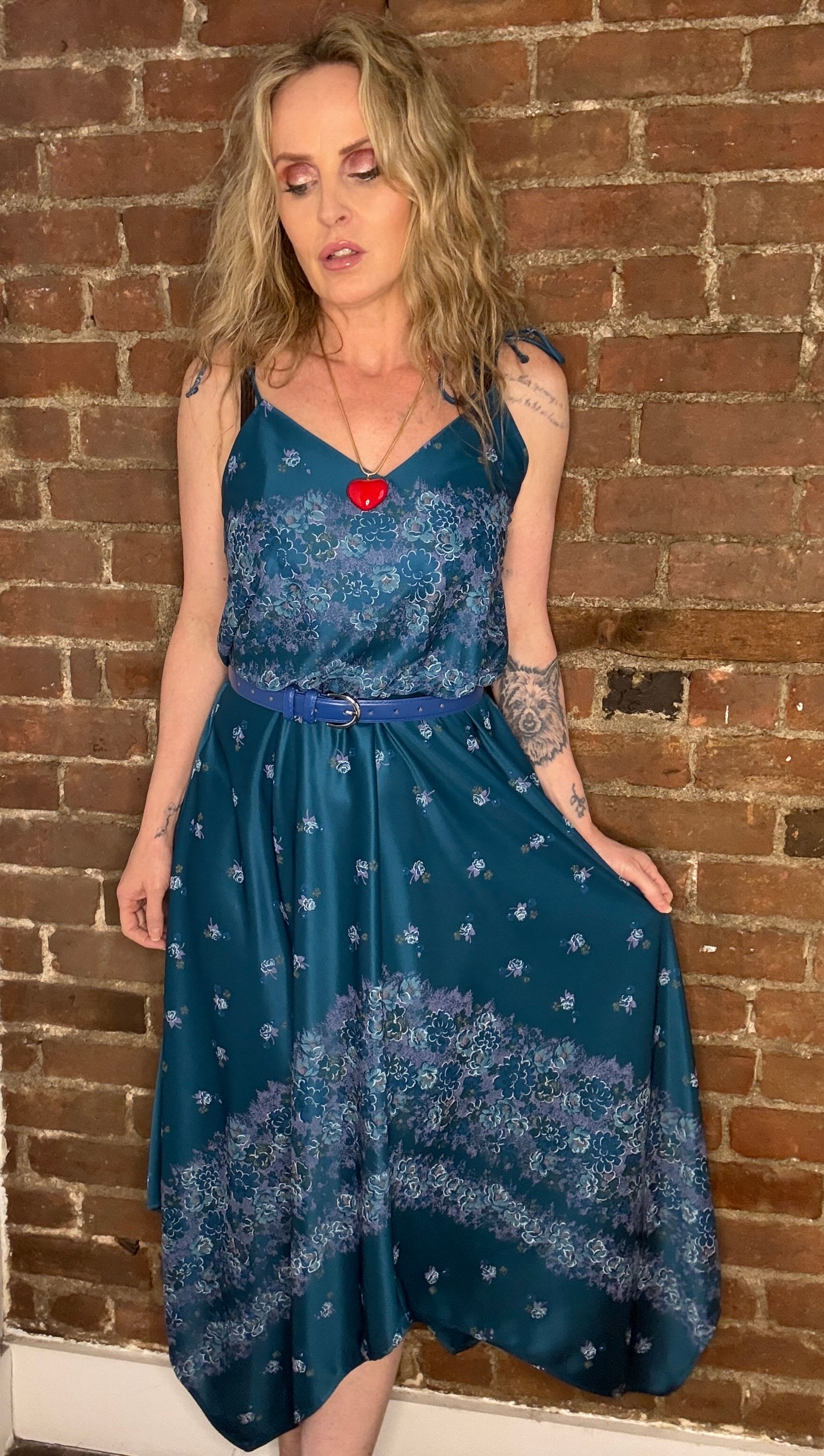 2nd Variation of Carrie’s Teal 70s Dress M