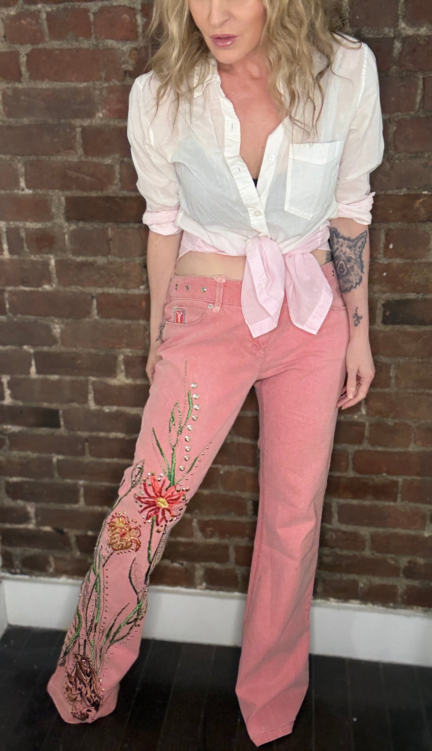 VOYAGE ‘TOAD’ EMBELLISHED 90s JEANS