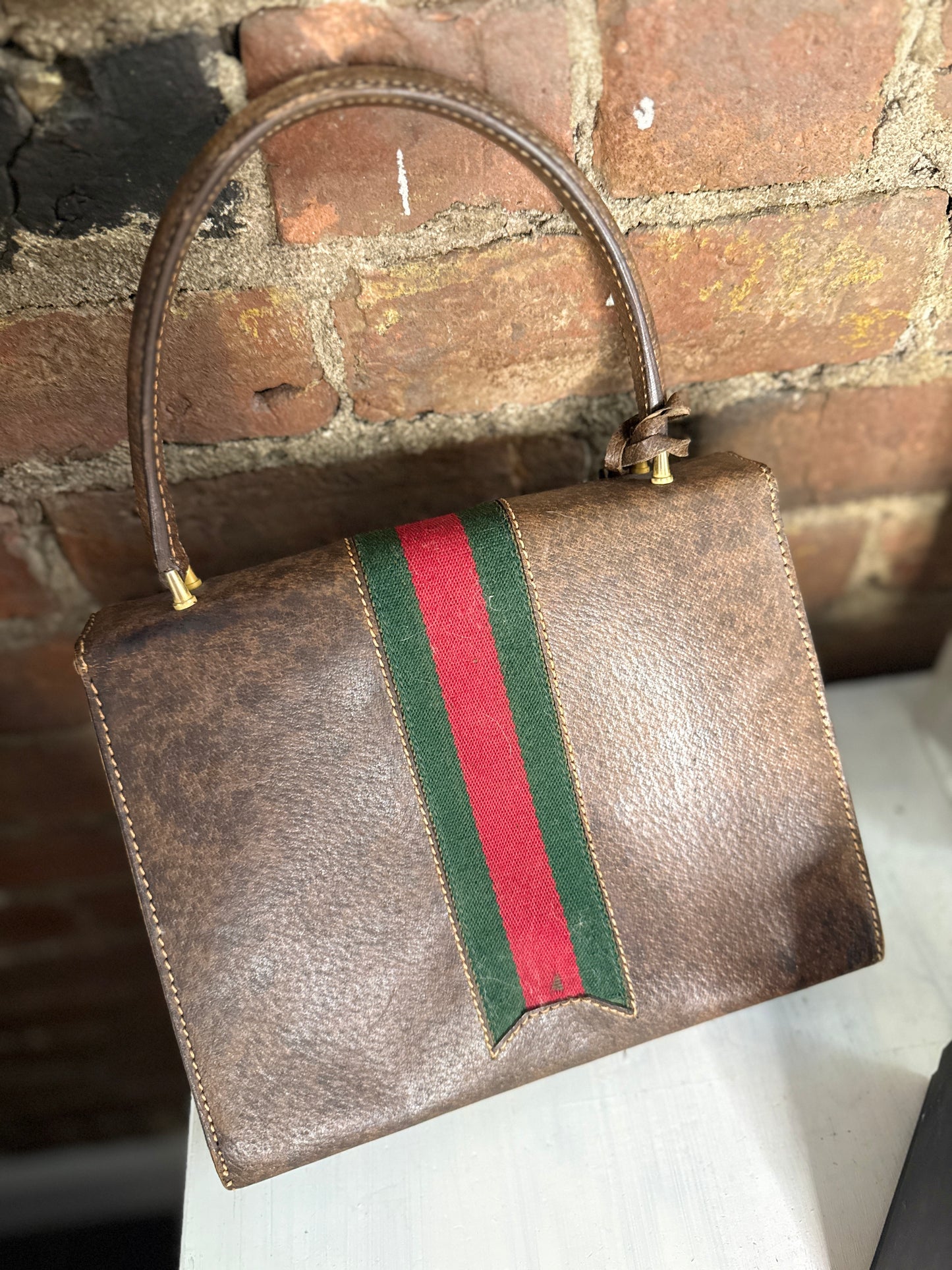 SATC LEGEND!! 1960s GUCCI TOP HANDLE BAG
