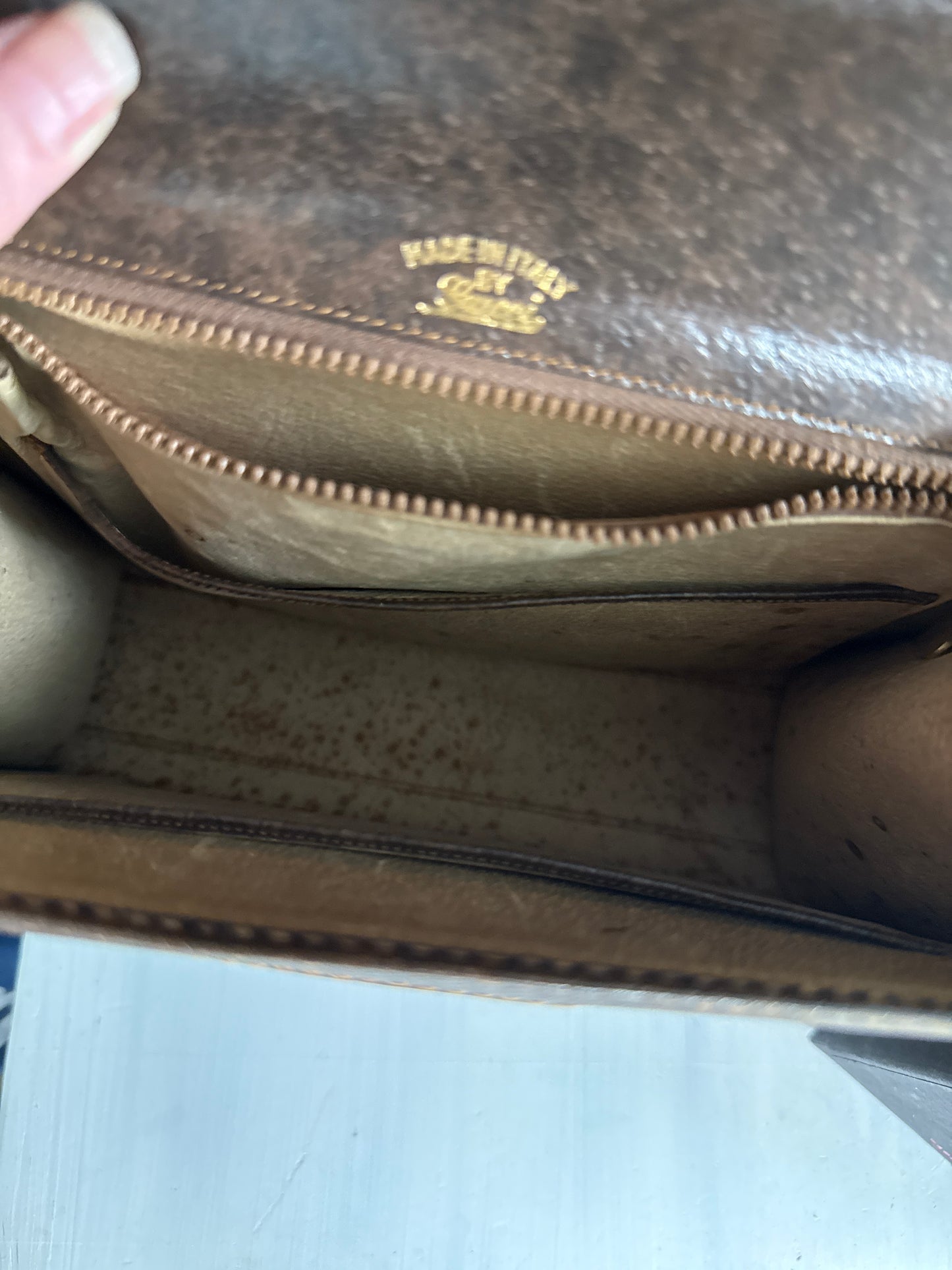 SATC LEGEND!! 1960s GUCCI TOP HANDLE BAG
