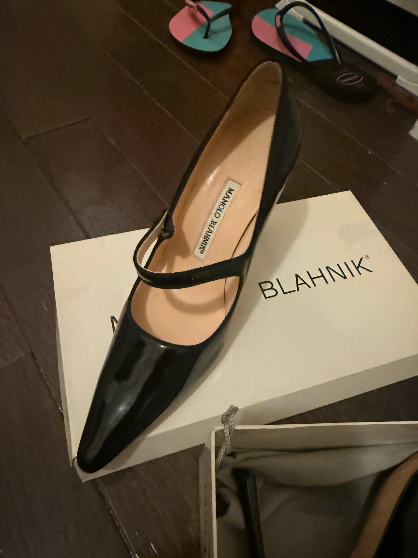 DO YOU KNOW WHAT THESE ARE?! Manolo Blahnik Mary Janes