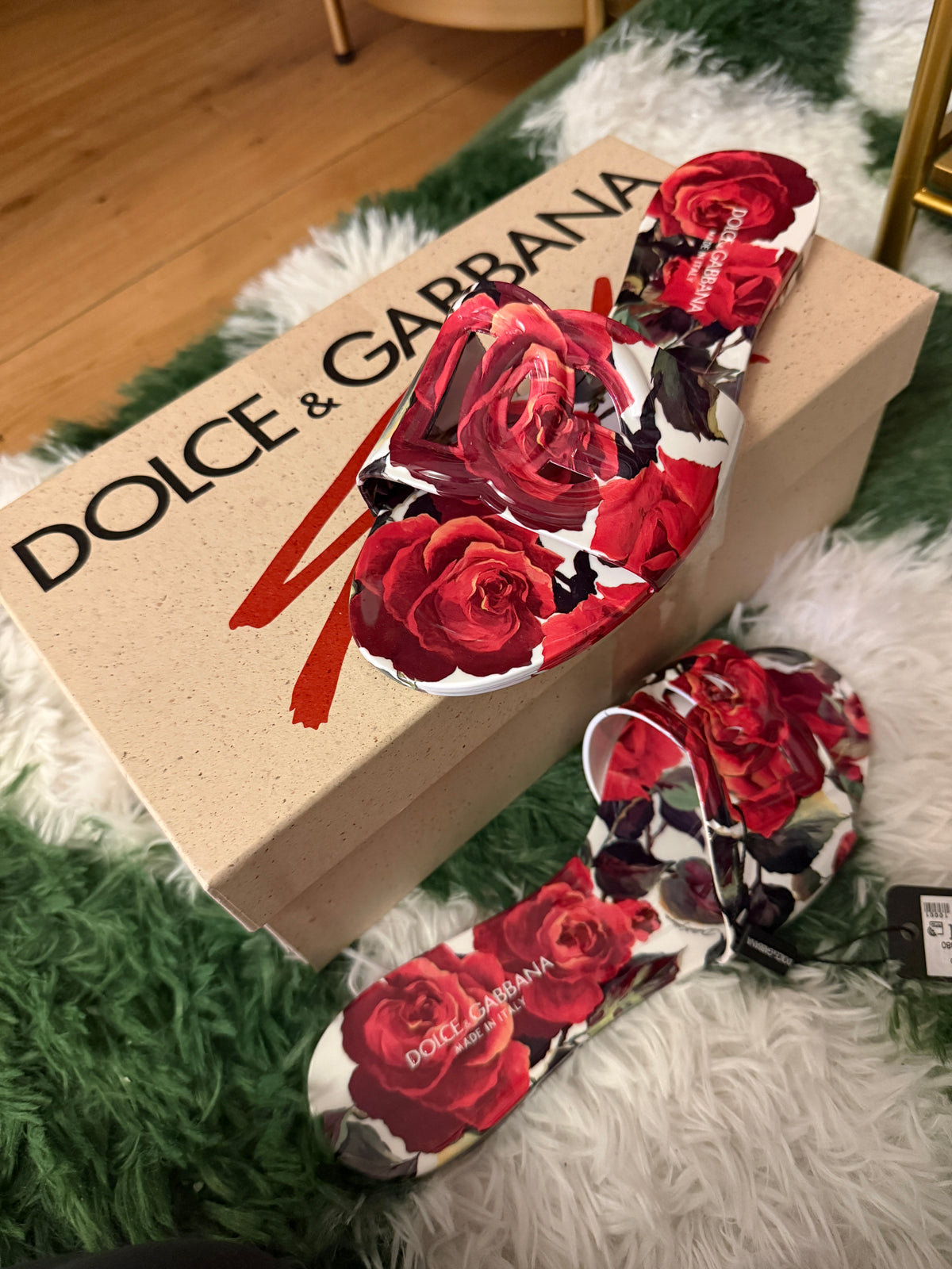 DOLCE & GABBANA ROSE SLIDES