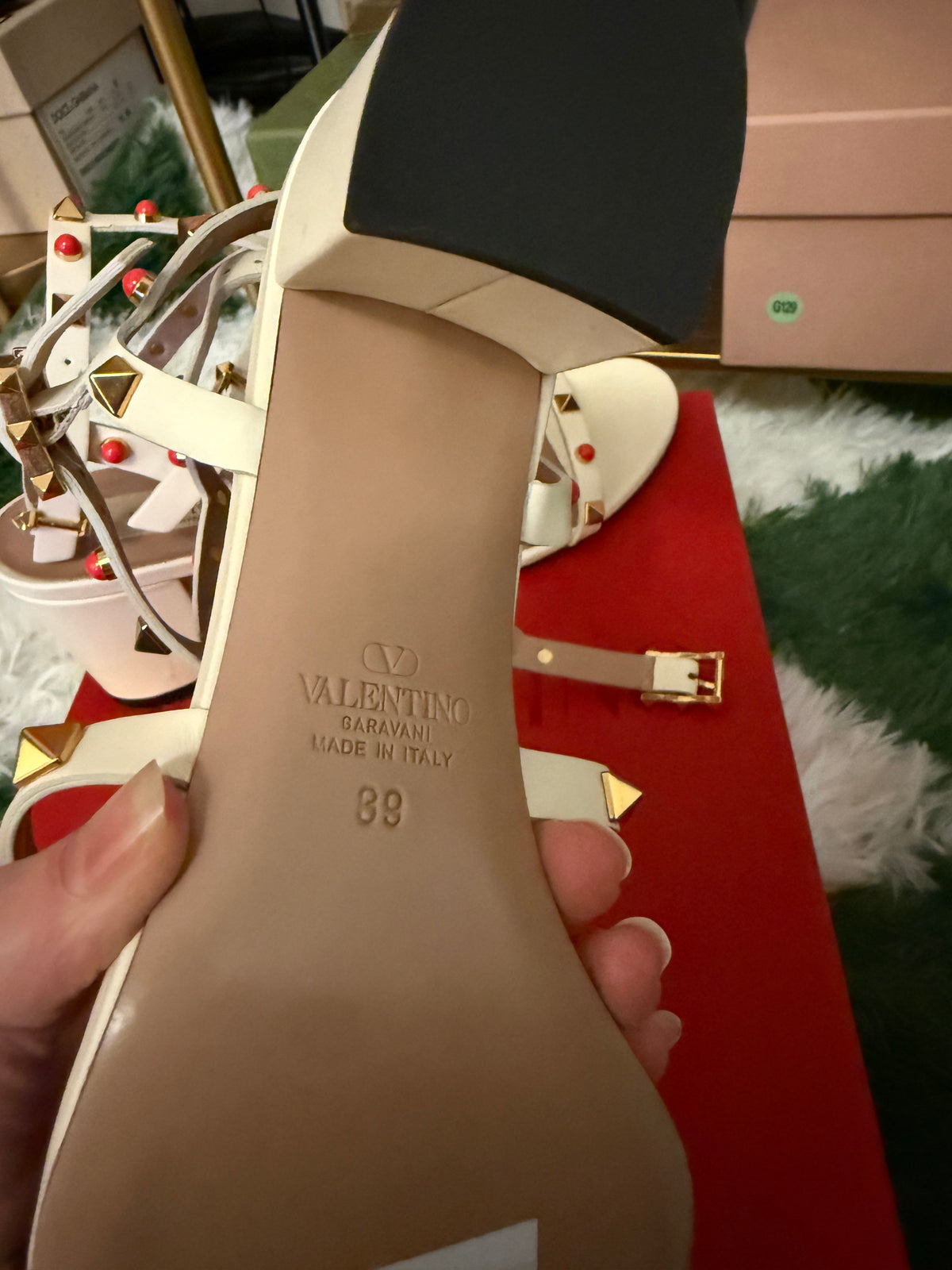 VALENTINO GARAVANI ROCKSTUD SANDAL