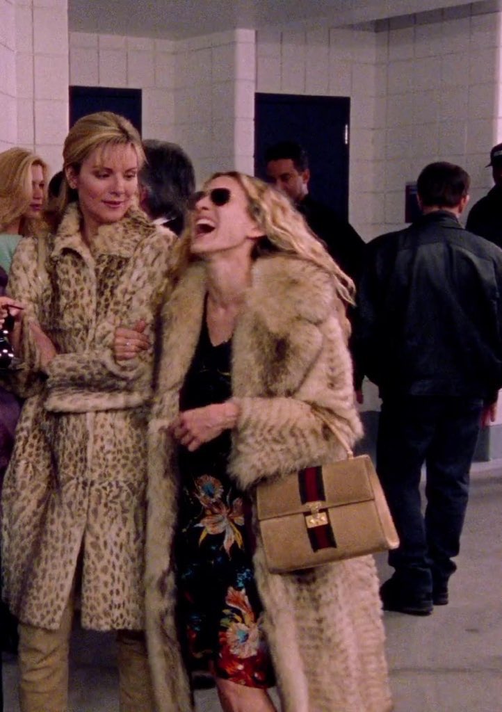 SATC LEGEND!! 1960s GUCCI TOP HANDLE BAG