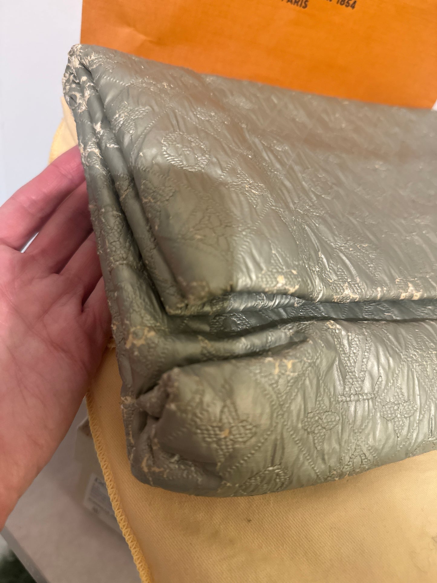 LOUIS VUITTON LIMELIGHT CLUTCH FROM SATC THE MOVIE