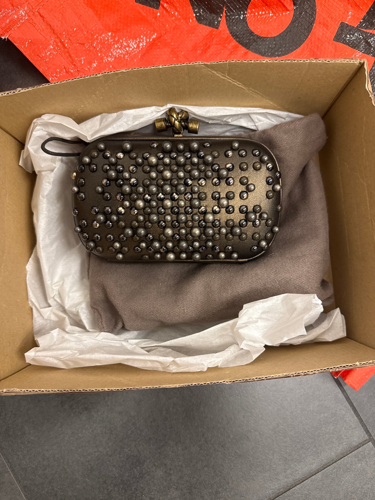 Bottega Beaded classic clutch