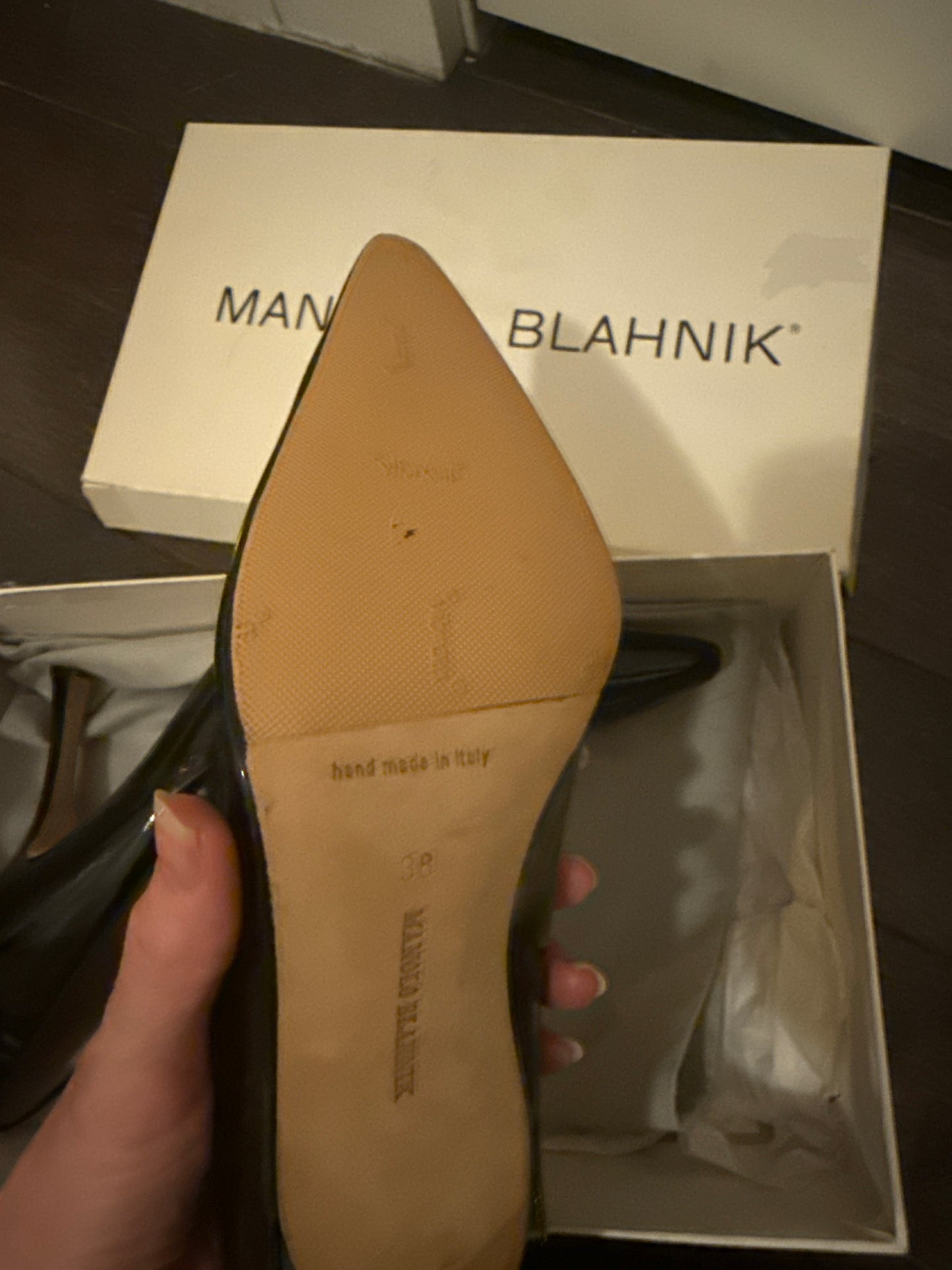 DO YOU KNOW WHAT THESE ARE?! Manolo Blahnik Mary Janes